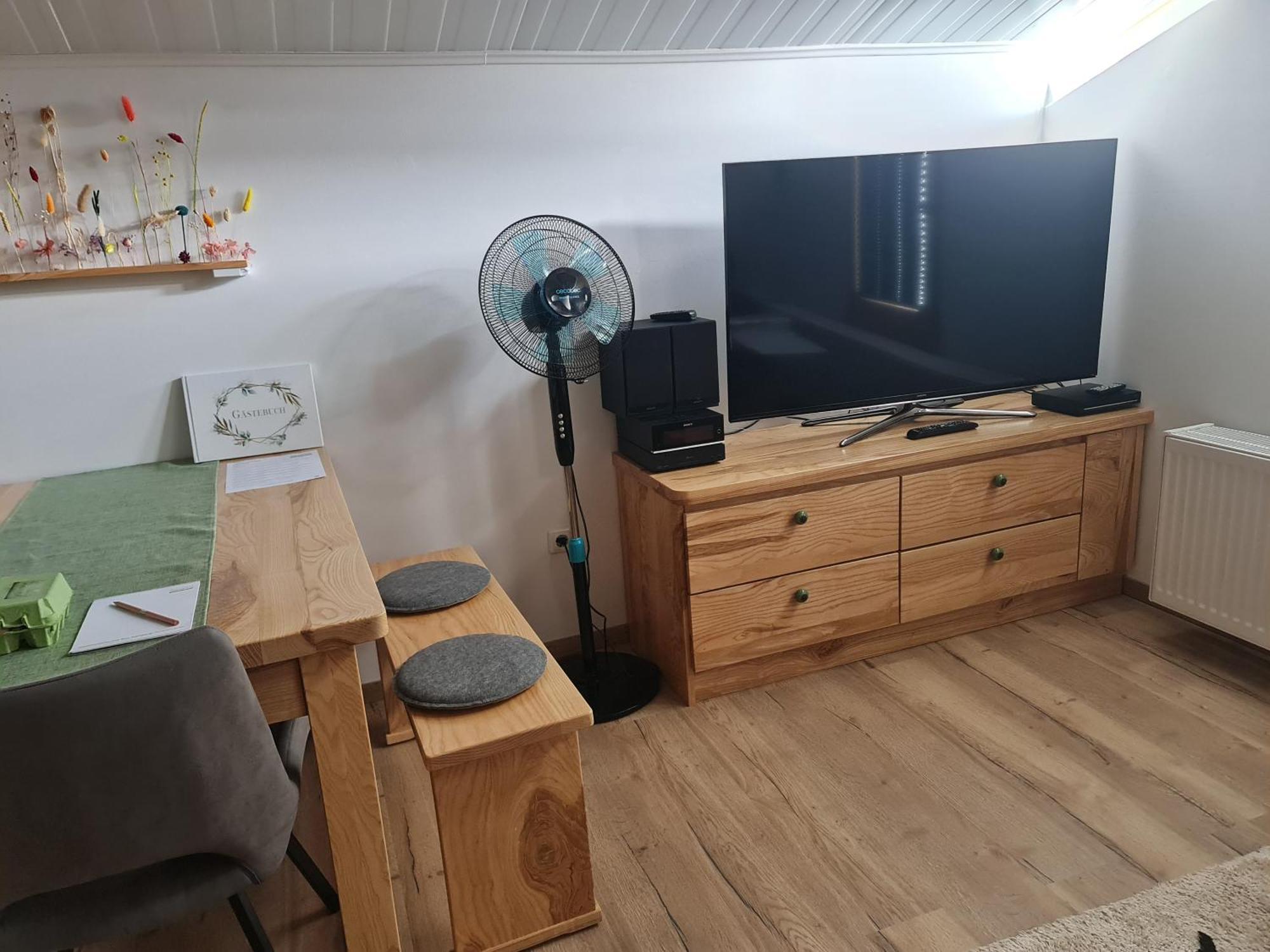 Ferienwohnung Wiesenhof Neuhof an der Zenn Luaran gambar